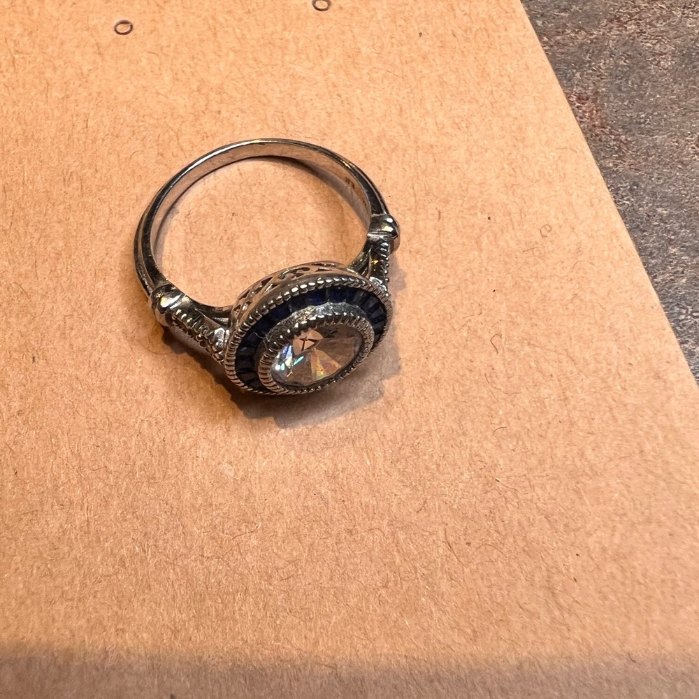 Sterling silver ring - Picture 2 of 3